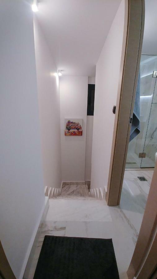 Opensky Lux Apartment Kallithea  Exterior photo